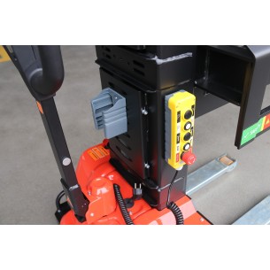 Gerbeur embarqué, électrique, boite à boutons